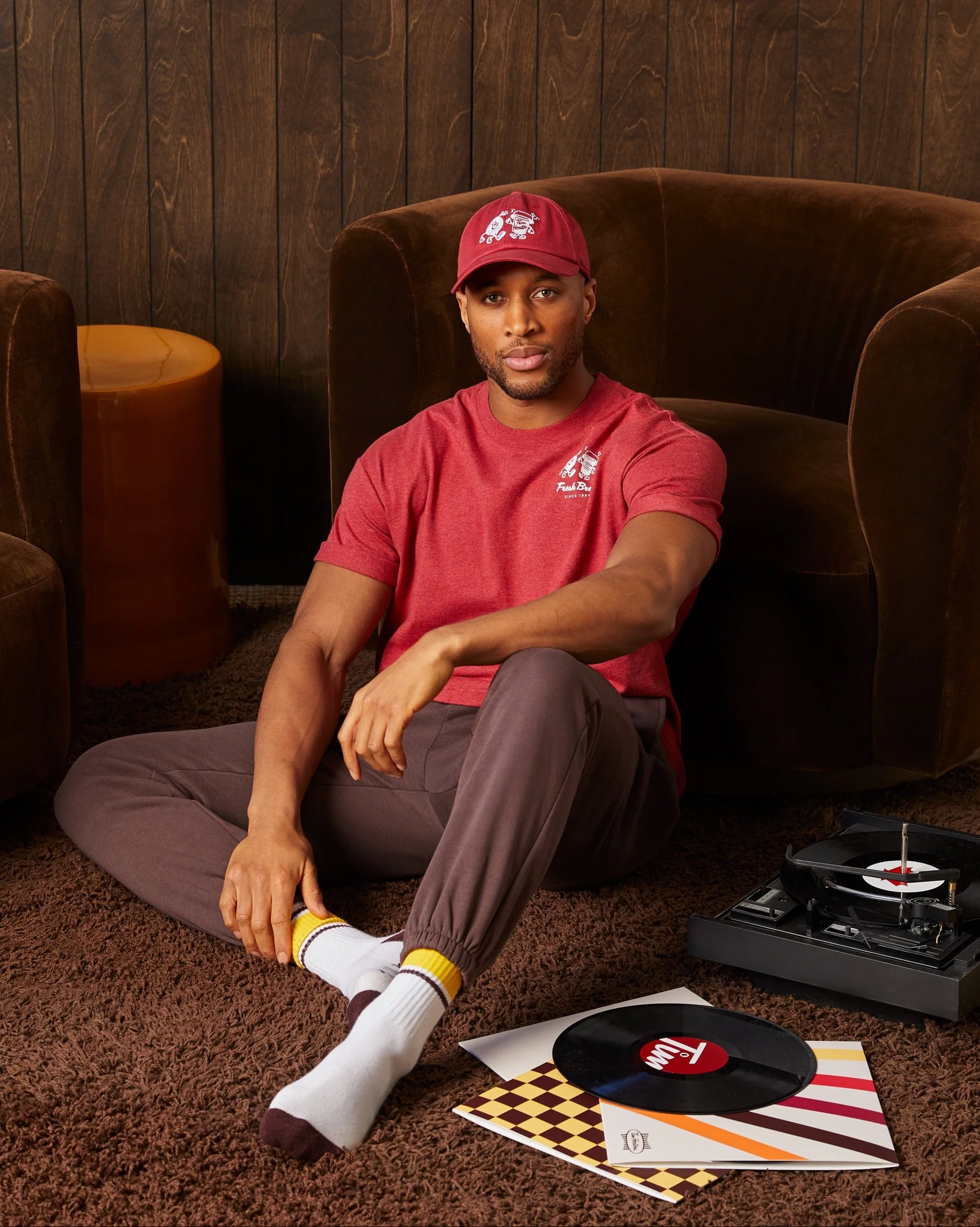 Retro Fresh Brew Unisex T-Shirt - Red Marl - Image 3